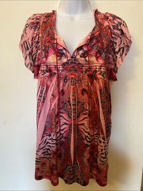 Unity World Wear Pink & Red Paisley-Print Tie-Neck Tunic